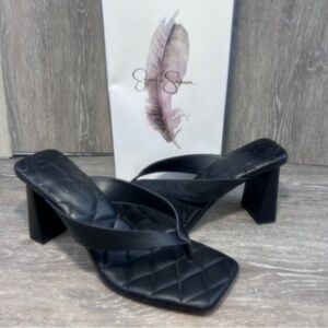 Jessica Simpson Black Quilted Square Toe 
Sandals – Size 8.5M / 39